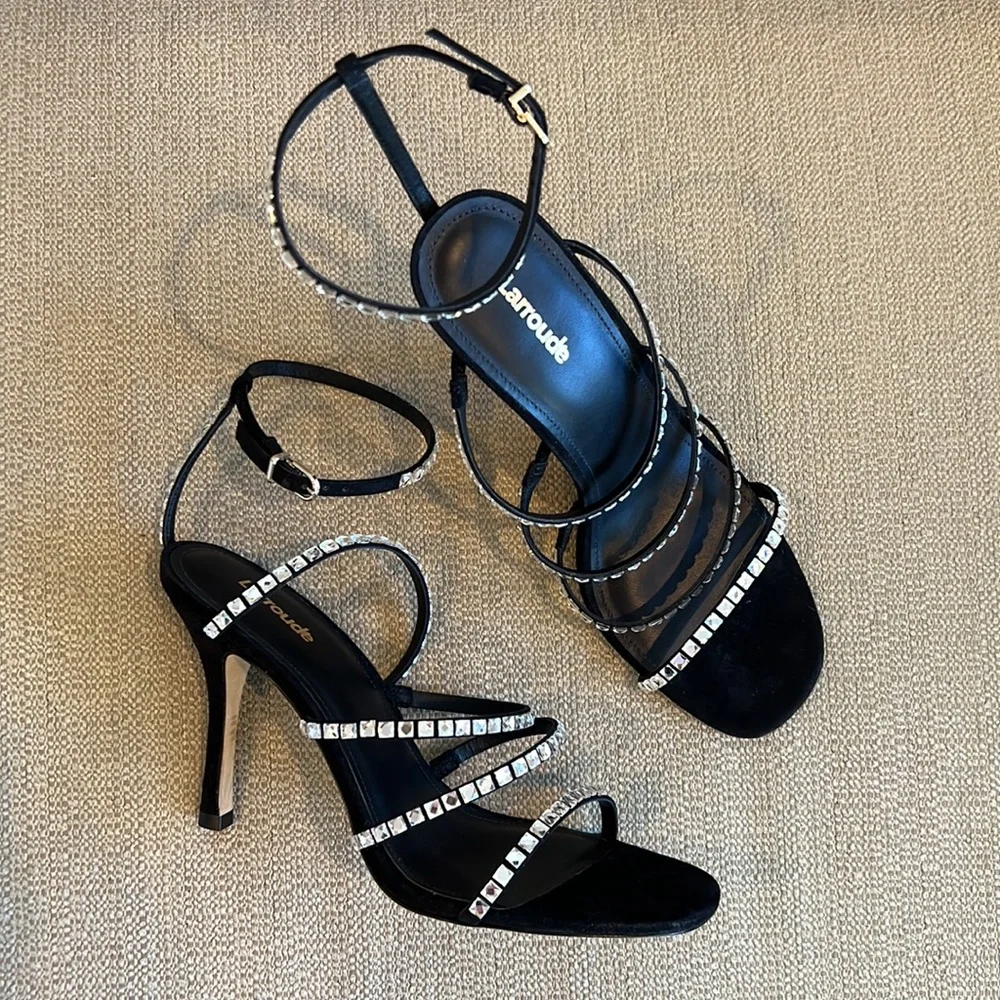 NWT Larroude Black Suede Sasha Heels